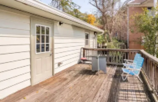 Peaceful 3BR home; 5 min walk to downtown Milford!