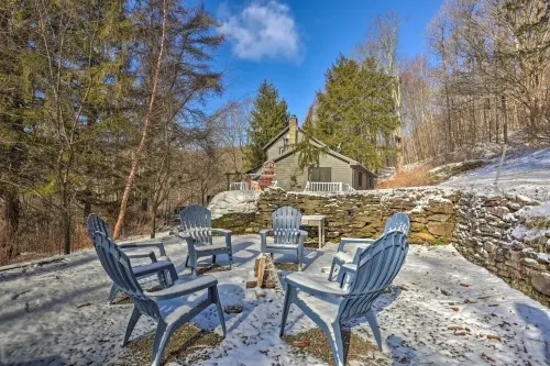 Architectural Gem - Catskill Chalet, Hot Tub, Wraparound Deck on 6 Acres