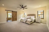 Cozy Retreat Family Home Отели рядом с достопримечательностью «Скилет Хандл трейлхед»