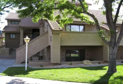 Perfect Getaway Space, 1 BD/1 BA Condo