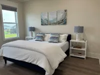 Luxury Angler Bay Waterfront - Arrive Early & Stay Late!