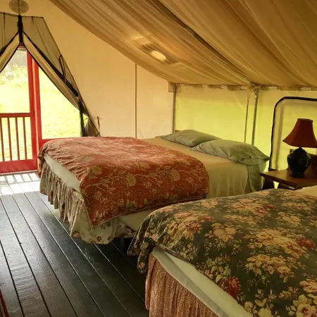 GLAMP BERNICE ON BEAUTIFUL ADIRONDACK HOBBY FARM