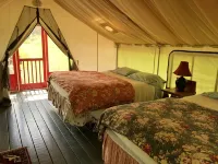 GLAMP SUZANNE: CANVAS CABIN ON PRETTY ADIRONDACK FARM OFFERS PRIVACY AND VIEWS