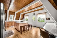 6bedroom 3 bath amazing home, near lake max