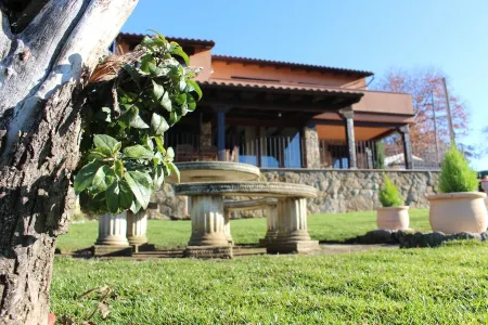 Rural house Los 3 Panetes Отели в г. Пеньякабальера