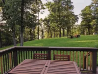 Sprawling 3-bedroom house in delightful Scroggins with WiFi, AC and lakeview