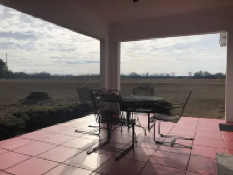 Hilltop Retreat . Private house surrounded by nature. Just 2 miles from Lake. Hoteles en Eufaula