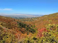 Peaceful & Beautiful Near Sightseeing, Mountains, & Fun!  Spacious Family Fave! 바운티풀 호텔