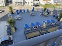 New on VRBO-1 Minute Walk to the Wildwood Beach and Board Walk!