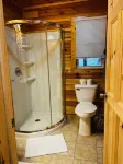 Charming Yet Wild Cozy Retro Cabin Hot Tub, Sunroom, Fire Pit & Trout! Hiking!