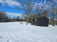 Meadow View Tiny Home Style Cabin near the Buffalo River. Pet Friendly