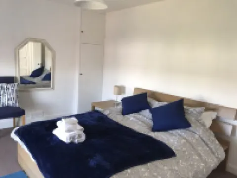 Huge 5 bed Grade II listed home in heart of town great easy parking for  4 cars Hoteles en Exmouth