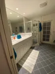 Upper Riviera-private, quiet, home away from home great for visiting relatives!