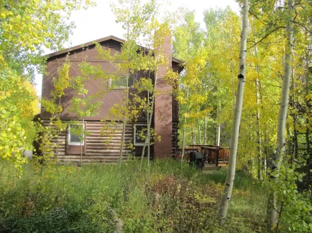 1st Chair Chalet - Monarch/Garfield - Creek Side Mountain Getaway