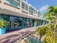 Hilton Vacation Club Royal Palm St. Maarten Hotels in Simpson Bay