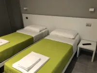 VILLA ANDREA with swimming pool Hotel a Bardolino