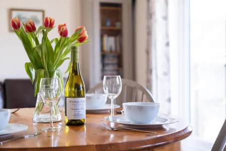 Lovely Cotswold holiday Barn within walking distance of restaurants/shops