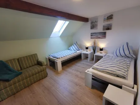 Ferienwohnung Direkt am Strand mit Edersee Blick / Edertal/ Rehbach