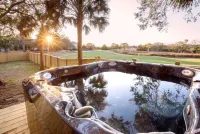 On the Golf course, Intracoastal Water views Luxurious Spa-like romantic retreat