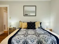 Annie's Abode - Downtown LC Hotels in Loudon County