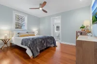 Northern Neck waterfront cottage with stunning views and private dock