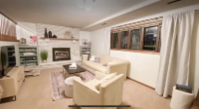 Home Calls the Heart- 10 minutes to Mayo.  Split-level home with fenced-in yard.