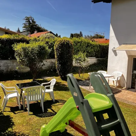 Apartment on the ground floor - 2 bedrooms - in villa on Anglet (BASQUE coast)