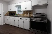 Nice, and Quite House w/fence in back yard.