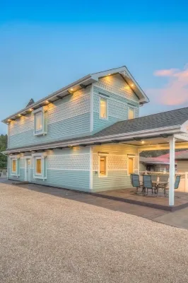 Beautiful Victorian Home/cabin Hotels in Hill City