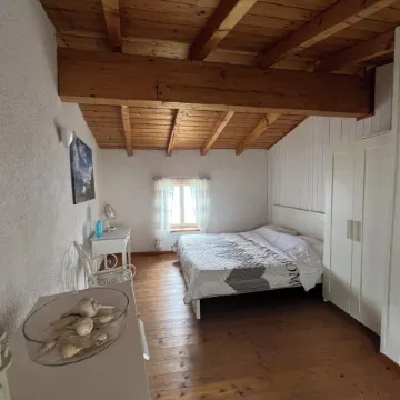 Romantisches Rustico mit Traumhaftem Seeblick in Sehr Ruhiger Lage