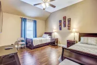 Fabulous 5 Bedroom/4 bath Home  4K TV's Fireplace  Foosball!