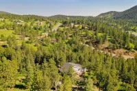 ⛰️Secluded Modern Mountain Lodge w/ Mtn Views/ Game Room🕹️/Deck