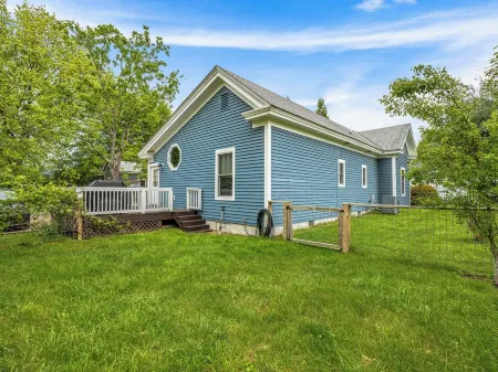 Historic Home Downtown Brevard Отели в г. Бревард