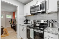 Urban Oasis! Downtown Raleigh