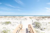 Book September Last Min Deals! Oceanfront Luxury Updated Townhome with 2 Pools!!
