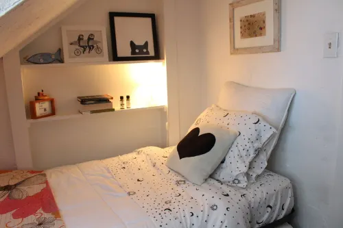 Sanctuary House: An ocean-view farmhouse retreat Hotels in Dukes County