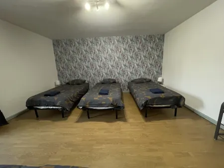 Maison de Campagne 6 Lits Wifi Garage Coeur Parc National de Forets Отели в г. Арк-ан-Барруа