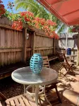 Surf Road Cottage Unit 1 - at the beach 보인턴 비치 후미 주변 호텔