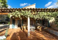 Casa Perdita, ideal for family and relaxed vacations Hotels near Deià
