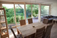 Alleinstehendes Haus mit Garten und Terrasse in Strandnähe