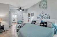 Beach Front Home, King Bed, Million Dollar Deckview, and Steps to the Beach Hotels in Sierra County