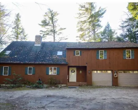 Newfound Lake Hideaway Mooring included Hotels in Bristol