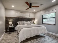 Woodland Retreat with Pool & Tennis court access! Hotels near University of Central Oklahoma