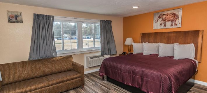 Howard Johnson by Wyndham Acton Hotels in Middlesex County