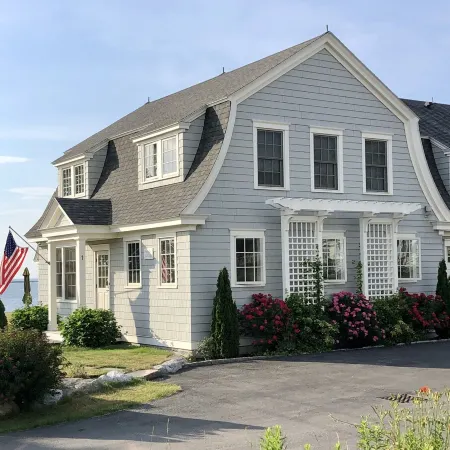 New Cottage Perfect for a Peaceful and Quiet stay on the Ocean with Beach