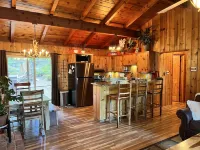 Cabin w/ Spa - minutes from the Lake, Kings Beach, Tahoe City & Ski Resorts