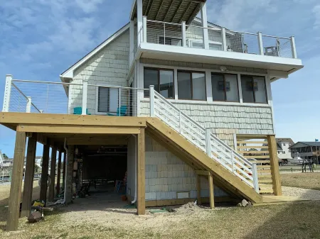 Sounds Groovy Obx: Waterfront Home with Dock