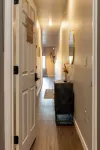 The Loft on Main. Cozy 2-bedroom apartment in Chelsea with all the amenities.