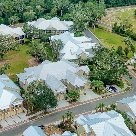 Immaculate Family Friendly 3BR/3BA  Beach Villa with TESLA Charger