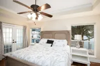 New Orleans Area 5Br 3.5ba 114 with Gourmet Kitchen and Private Boat Dock